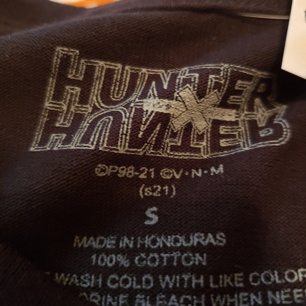 Hunter X Hunter T-Shirt - Picture 3 of 4